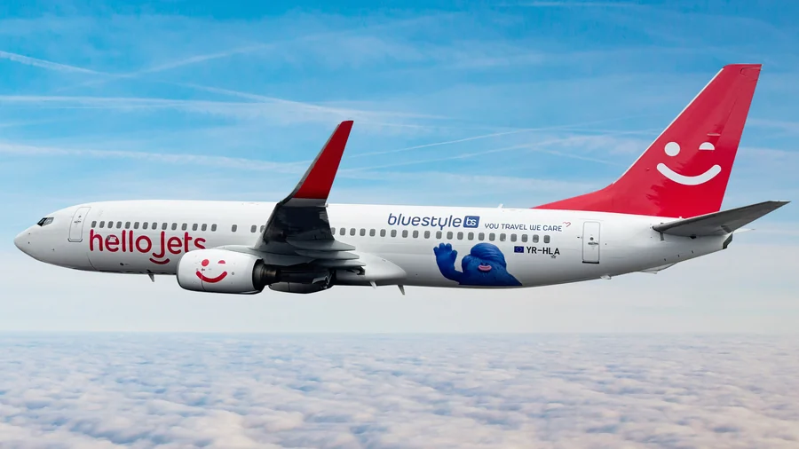HelloJets YR-HLA - Boeing 737-800NG