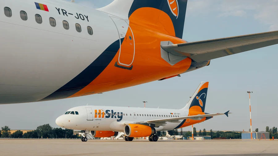 HiSky YR-JOY | ER-SKY - Airbus A320-232 | Airbus A319-131