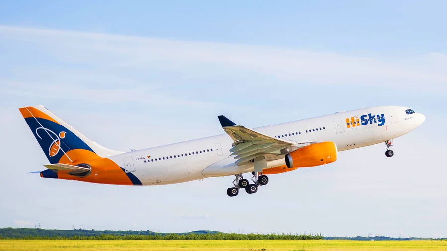 HiSky YR-KID - Airbus A330-200