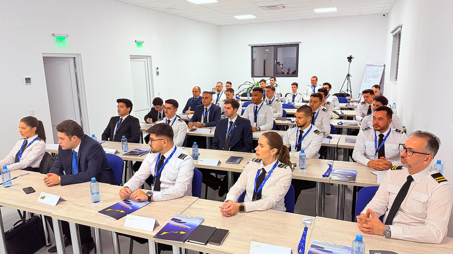 JETAV Flight Training se alătură ACAR: un nou partener strategic pentru formarea piloților și profesioniștilor din aviație